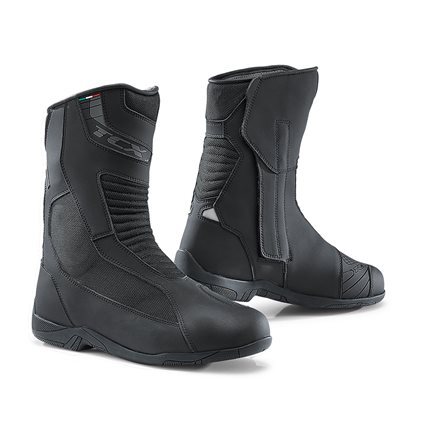 BOTAS TCX  EXPLORER GORETEX NUMERO 41