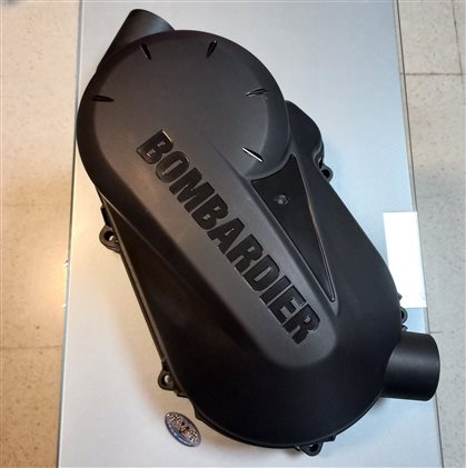 TAPA CORREA VARIADOR OUTLANDER 400 -330 2005-2006