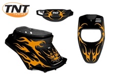 KIT COMPLETO DE 4 PIEZAS FLAMING BOOSTER / BWS NEGRO / NARANJA