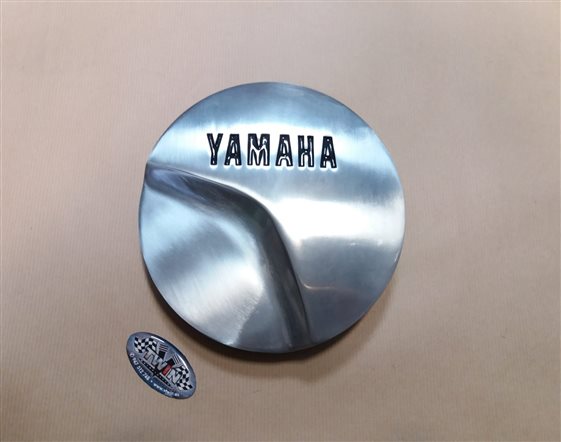 YAMAHA TAPA EMBRAGUE EXTERIOR DERECHA